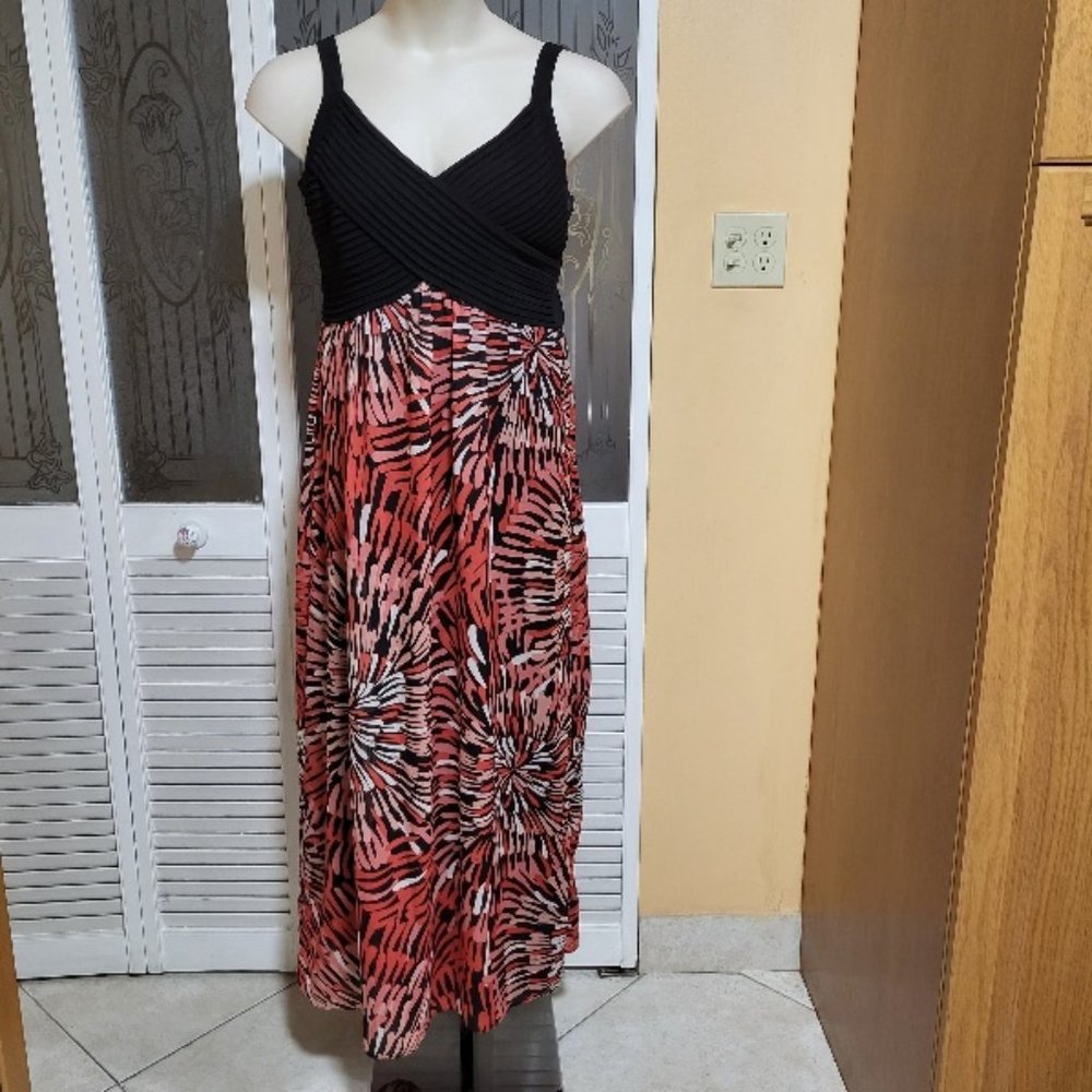 Amanda Lane Ladies Beautiful Red & Black Sleeveless Maxi Dress